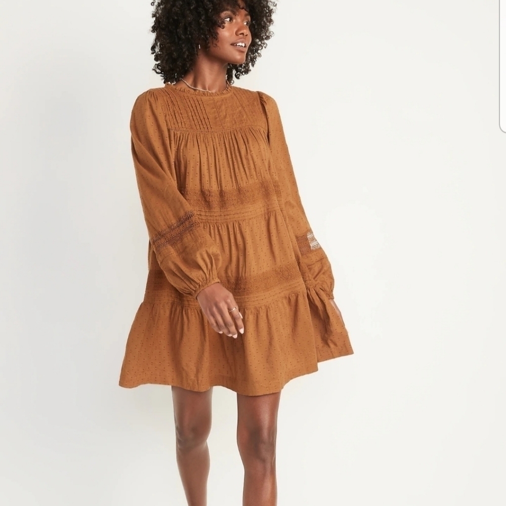 Old Navy Long-Sleeve Pintucked Clip-Dot Mini Swing Dress NWT